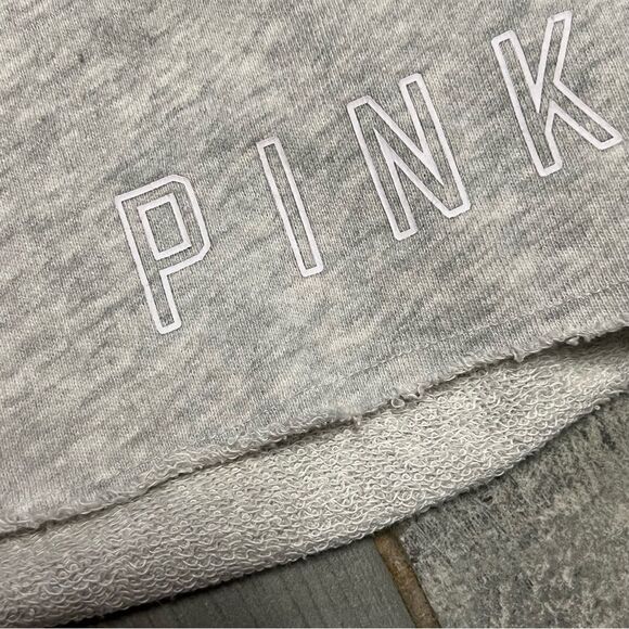 Victoria’s Secret PINK Gray Cutout Raw Edge Oversized Logo Fleece Sweatshirt S - Picture 10 of 10